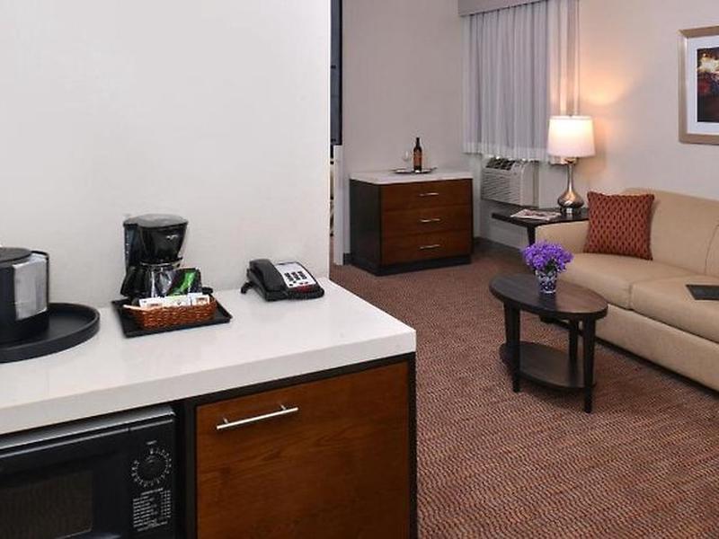 BD39729F69DE4F0F1D242E2B8C3445C2