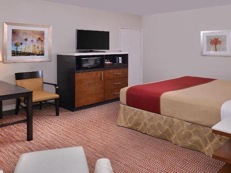 34E15E28B6A6AC2769F999620ABE44F7