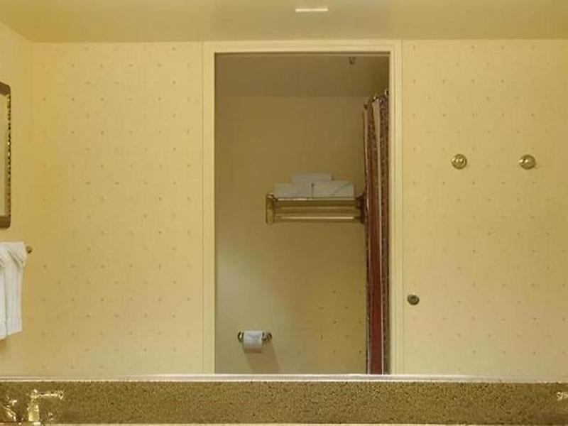 54F9ECC040D1D44C82CEF6452CDD6D4D