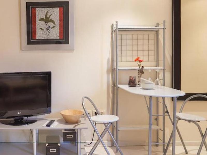 BBF0E8B0A108283E24DA99767EAFCD03