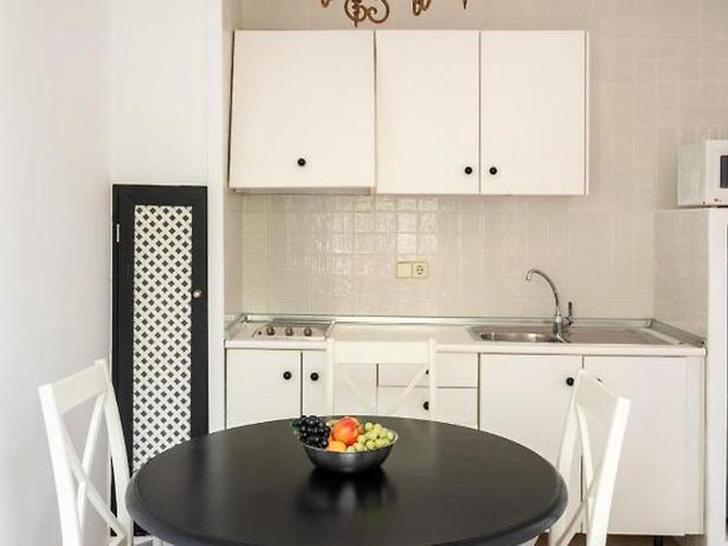 9720CC0B32A4EFC8800CABE57AFA3A98