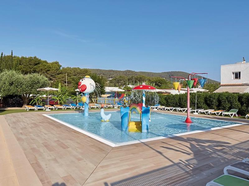 703C4204190122320BEAEB81EE53515D