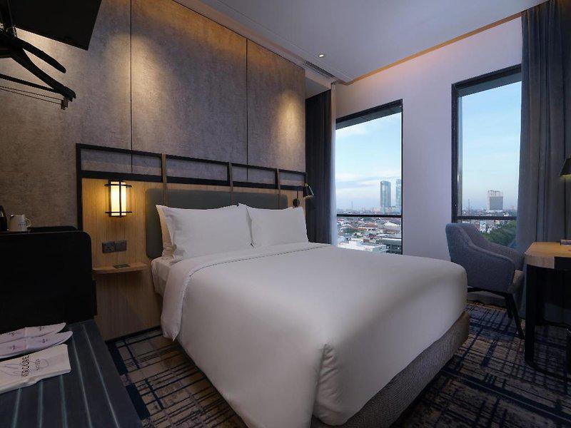 0D8247AE735D81B6FD0029BCA6C17F10