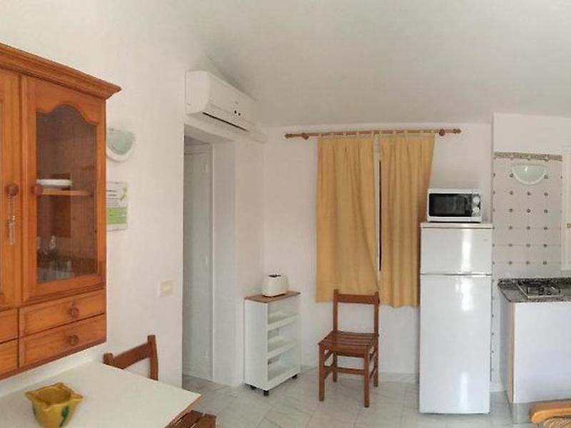 08A8C4580D9CF72A50DDF4CF8135B17F