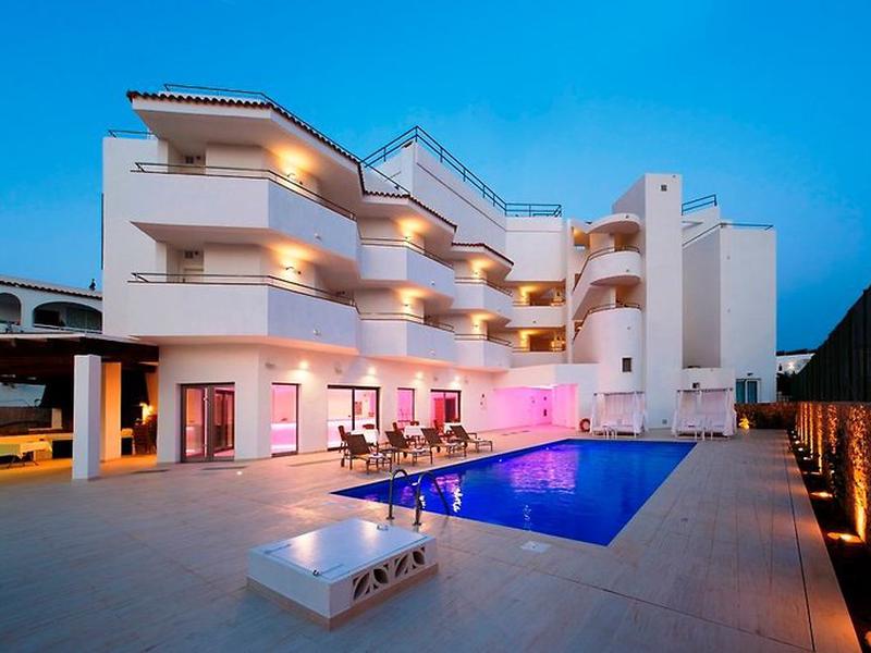 647D458940AEC8B2AA34A534978AA70B