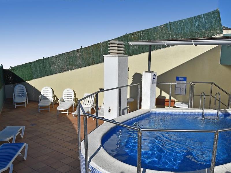 123A02BBC881A5A815BFE9D9485AC304