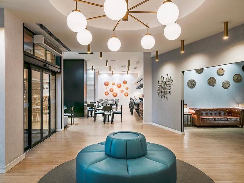 531FC27956DAA204857A36A7DDF41A07