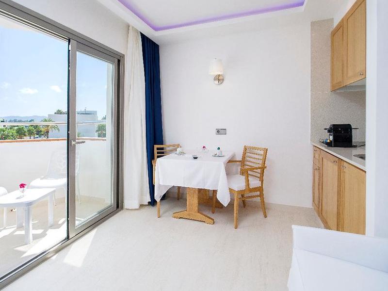 A25BE6867F474B74908AC55BB6EF4817