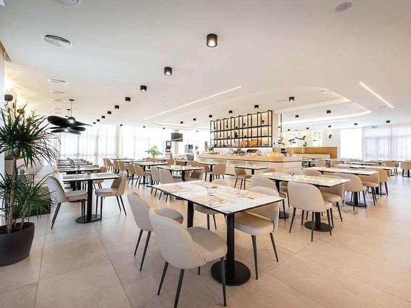 631A137C37F3B9DCBFDA9C416330480D