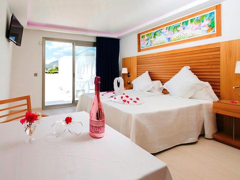 B538C091C6C5DCA12E857943F71CECE7