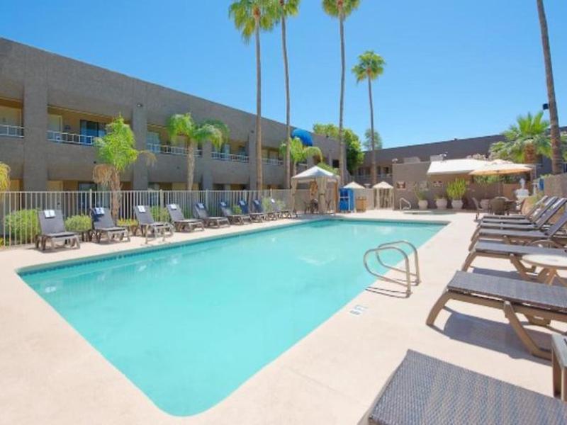 D89AA2B3303E907C42D128291D79BB6A