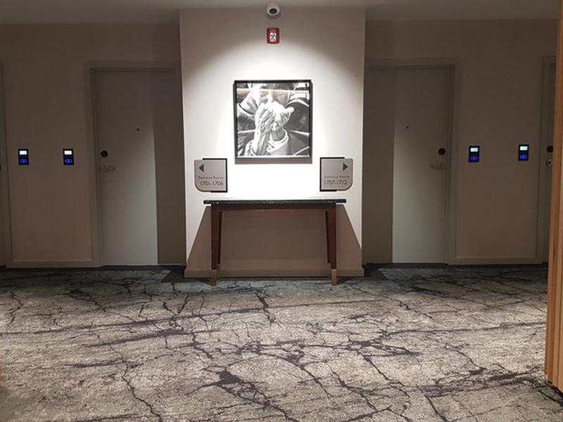 06F493D7C6C0B7F8AC67F4DE5EE71203