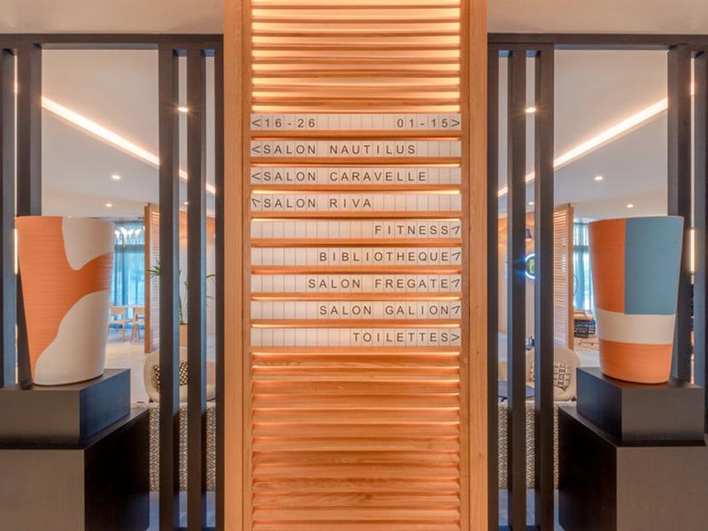 50CBAE8010B686693F67A39C178993B4