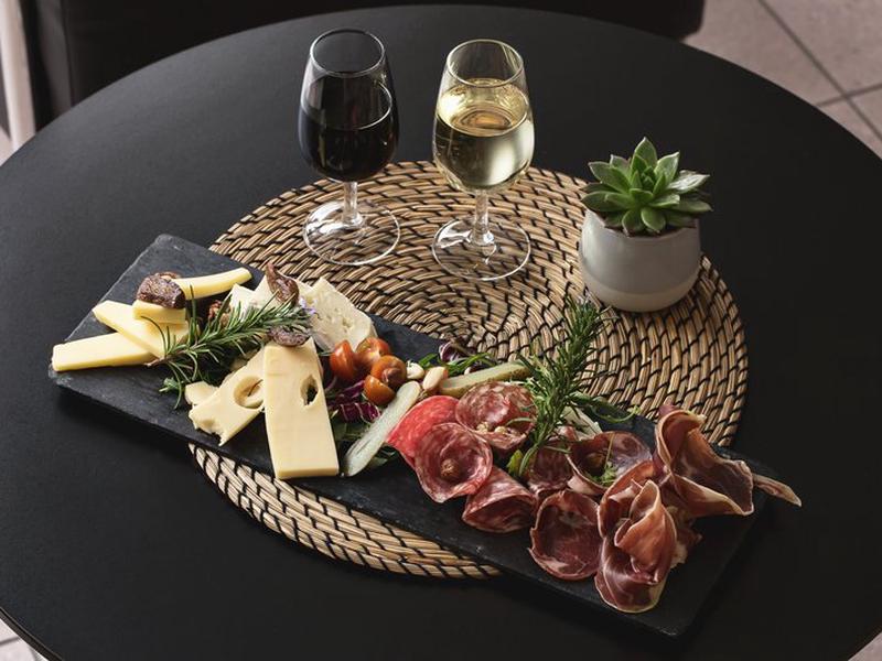 20A91A23FD8D54F866226728A1AD650F