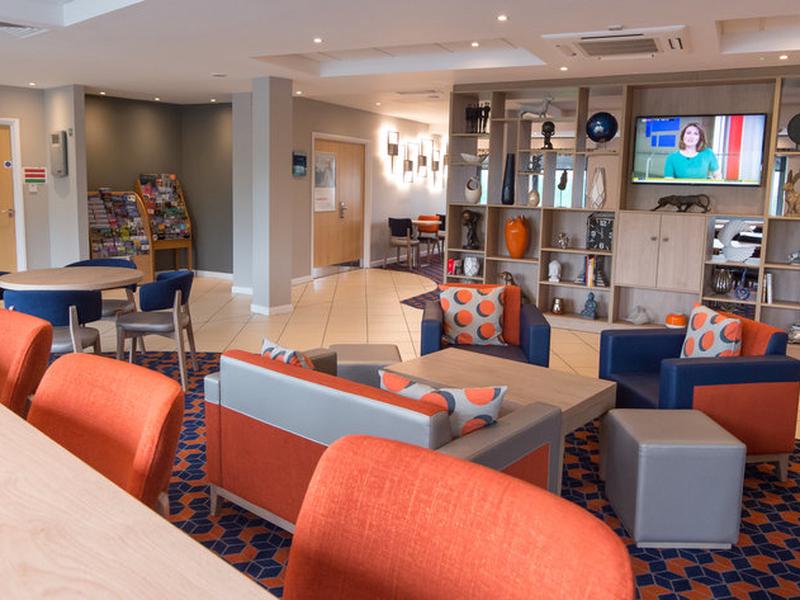 11B86F55AA7B07473FB5F90630E2E5EF