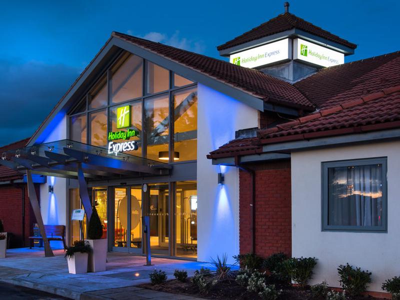 Holiday Inn Express Portsmouth - North by IHG
