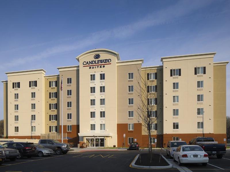 Candlewood Suites Newark South - University Area by IHG