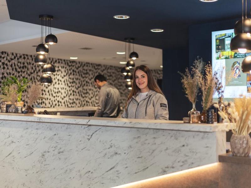 8FE9629C5ACEFADBBDBD98A4D93582BD