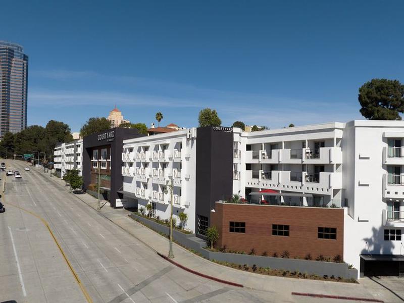 501BB554FBDAD5CE122088870B7AE03B