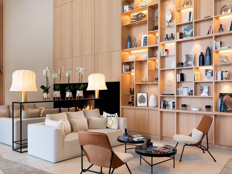 82426813C19E0E361C6D84367B2A80D4