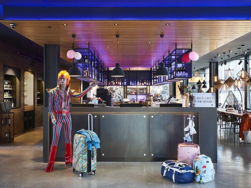 CB5D3F2C18F8DE50D2AF2EF6FF5FD679