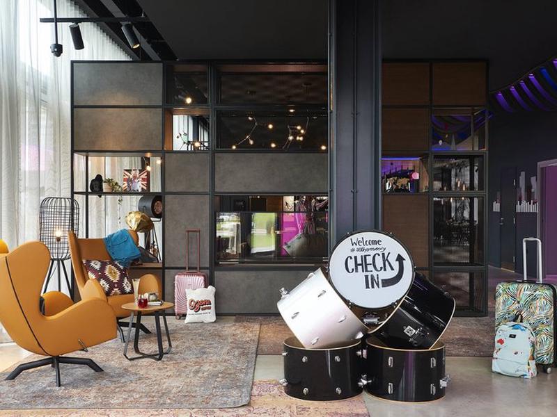 F65026A44B4AD2CB8A5CF4822EE3075F