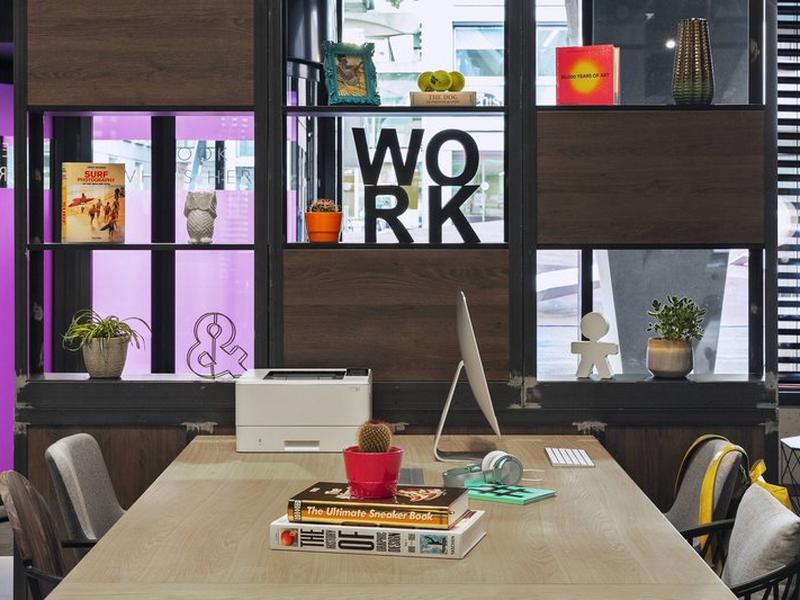 Moxy Lausanne City