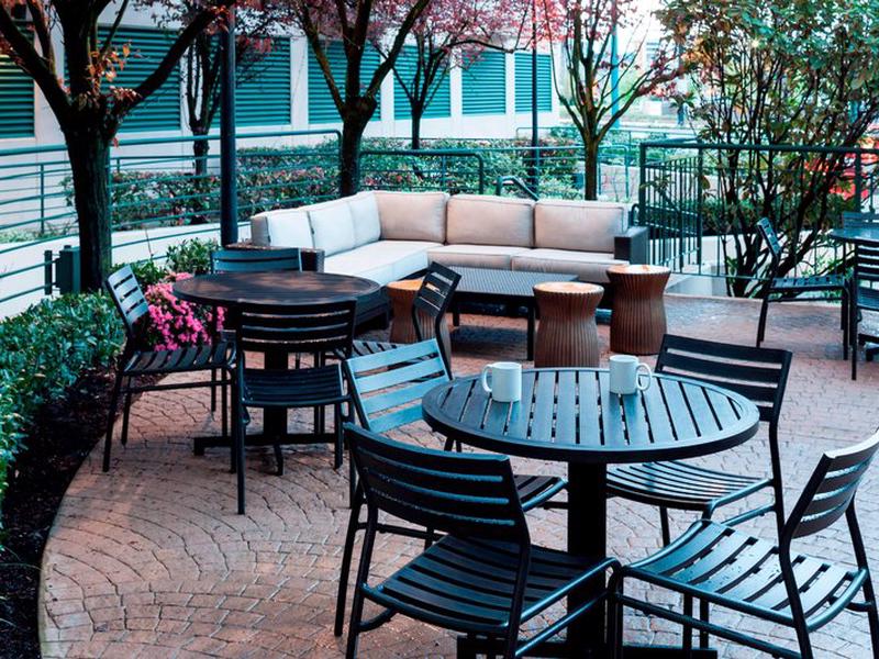 F73B656C92852855F706682770CA9C47