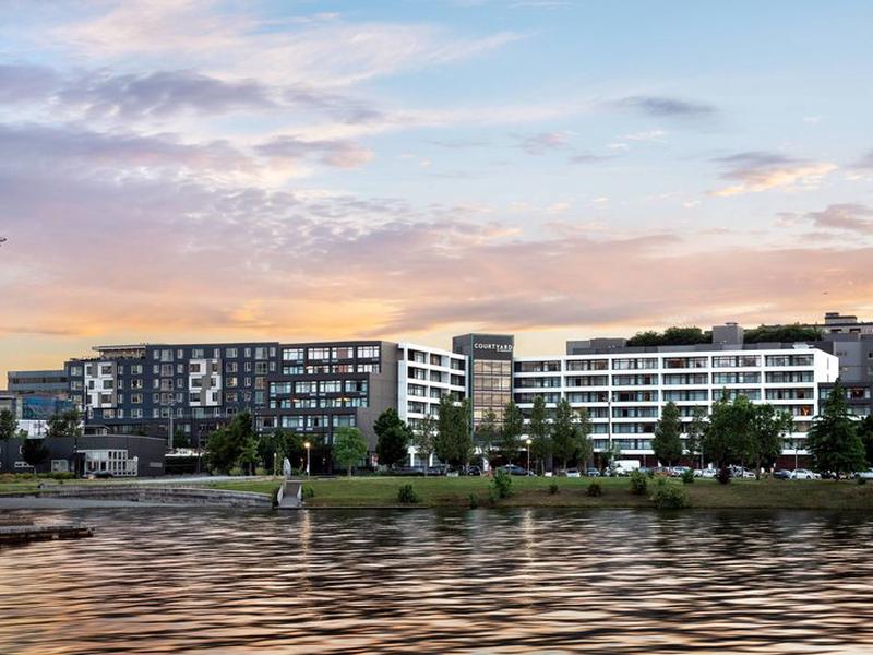 959BF5297C8C4CA83CC80B1A296B788F