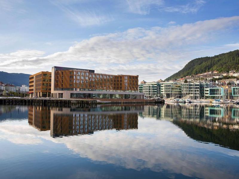 42B7A9919814368FF9BF8BB3CEBED162