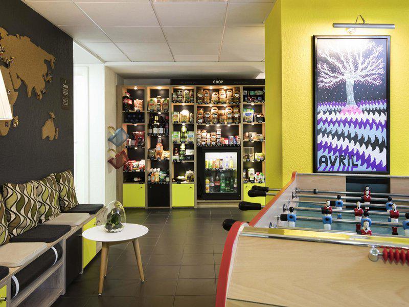 EC0BC4826C953BCEB26490E3F3560233