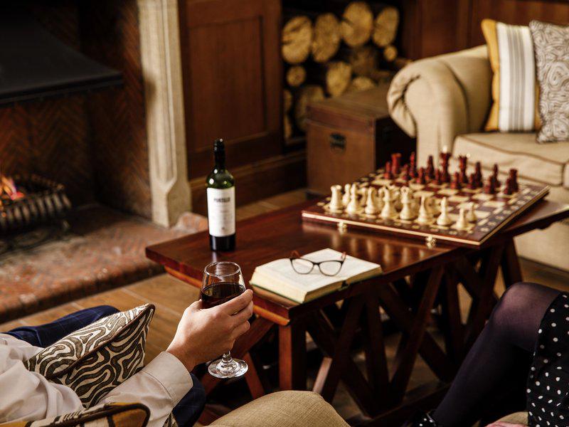 AA04A45D6643A6B5DA0DE502D937DED8