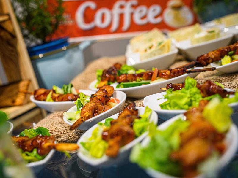 0238D098B428F2837D96E8052C8363BC