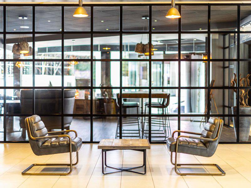 8EAB38BBAC762416F37C2731E6E5405D