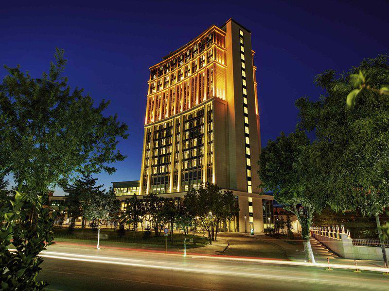 BC9C8DF5AC1A72F708E0891F351A3A20