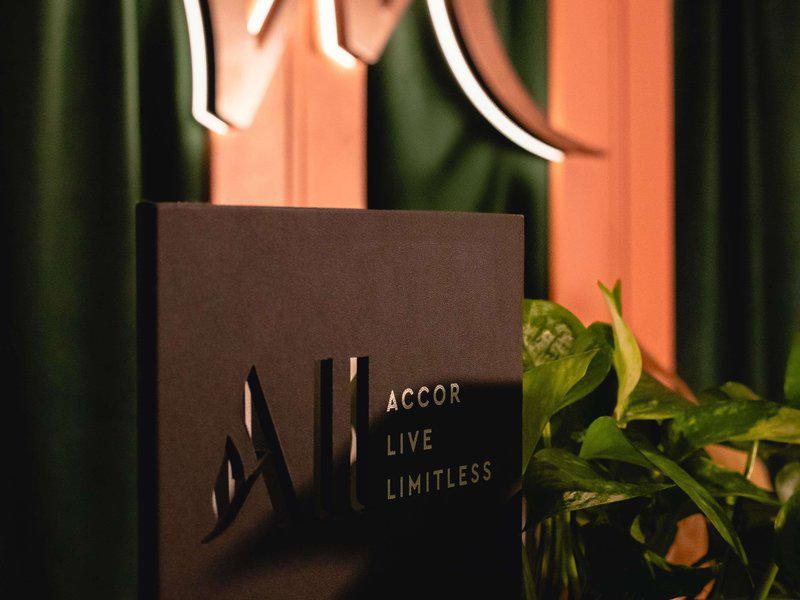 33B0733765EF0ACBA40876C6BC694F2F