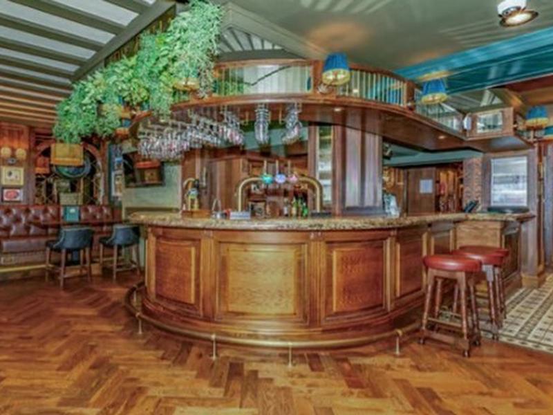 E0BF8381BD98DE09A8CA68783573EE95