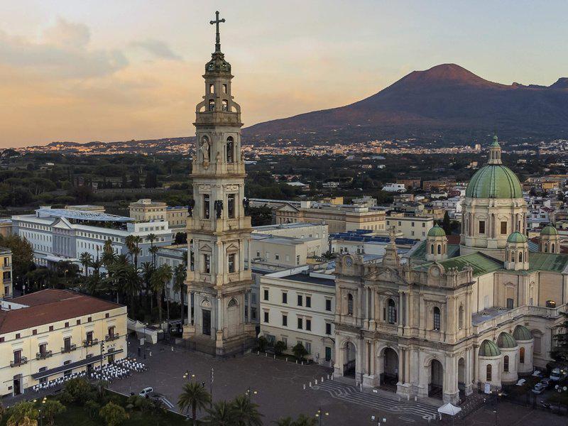 9ECAF760911E824117CB7716A80E7823