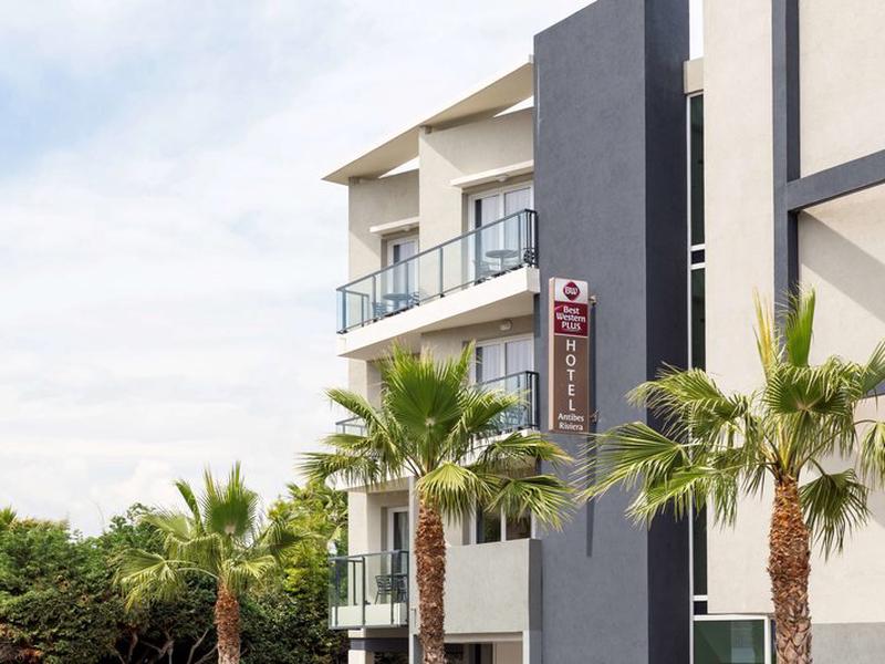 40CC1C84382E7213713DF3E001FE133B