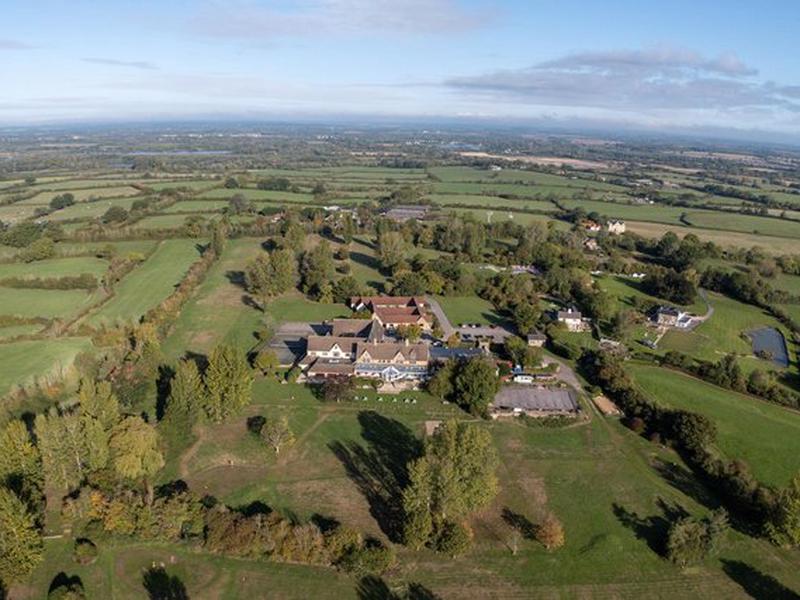 FE3378BC68D80693CDB5E15B4629DE59