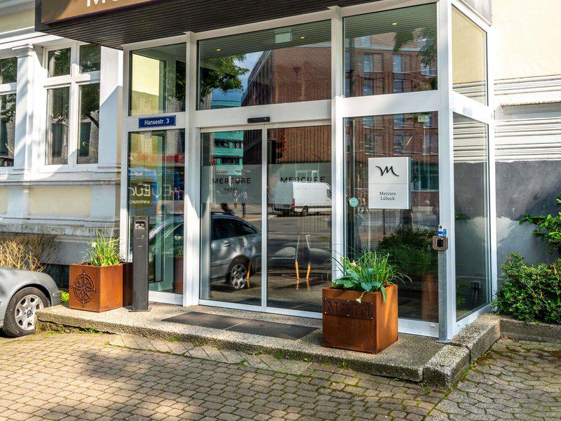 BEDE3A94781F4FF2967BE275578B0A9F