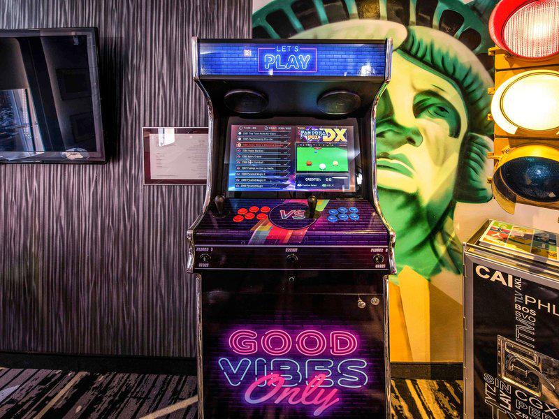 06E95E7FD38624A8782100369FB6E66F