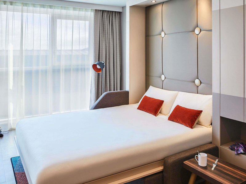 7CFBBE4E902B54999D8933D6F7BD7790