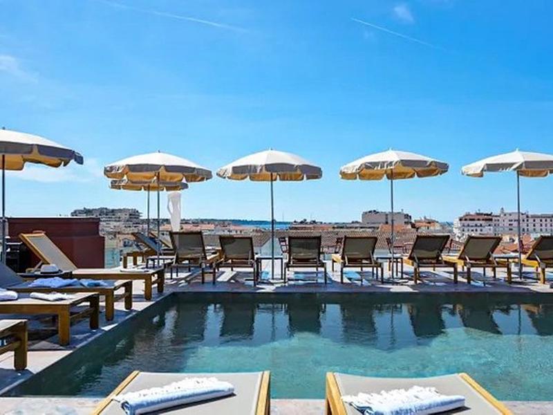 411CBF8499246194F28D8636BACAAC6B