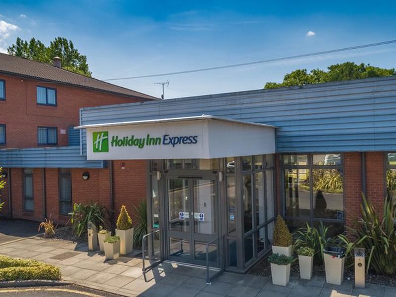 Holiday Inn Express Preston - South by IHG