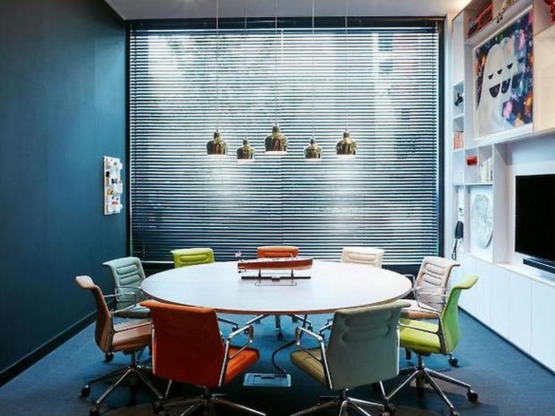 citizenM Los Angeles Downtown