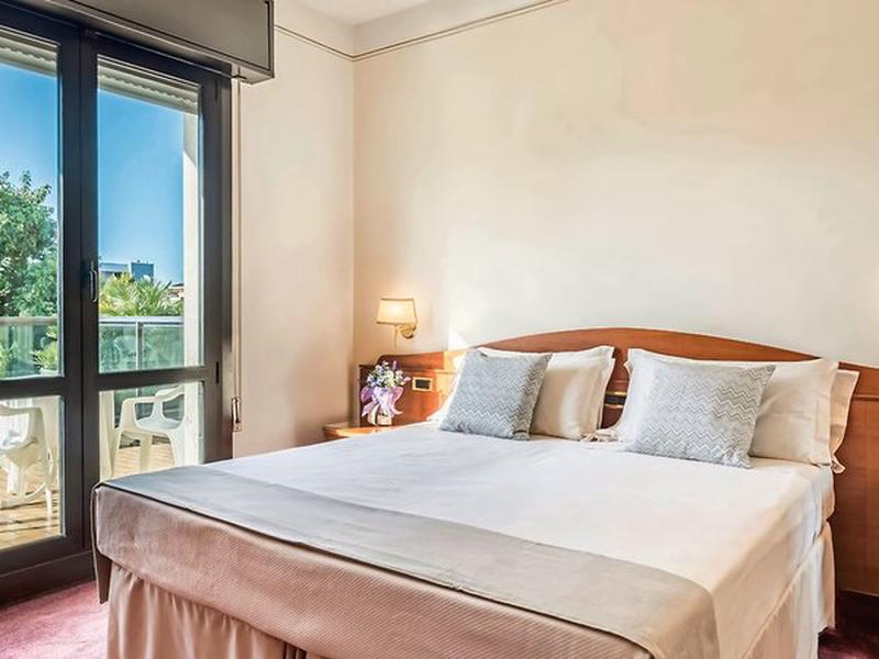 6430F9F6A98F560CC136809400E09346