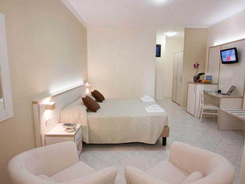 715E3854D6A70966E43A5B6AAB6B9CA4