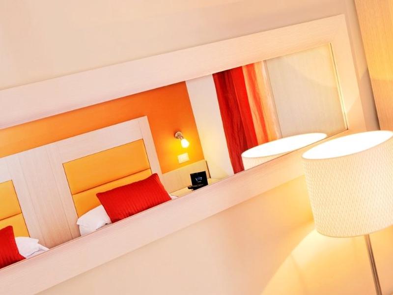 3DAC17F9DF503C0323B11200FD76404C