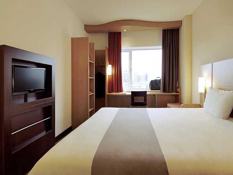 46FD1516574DC7F6E6F1B70319F5F8AF